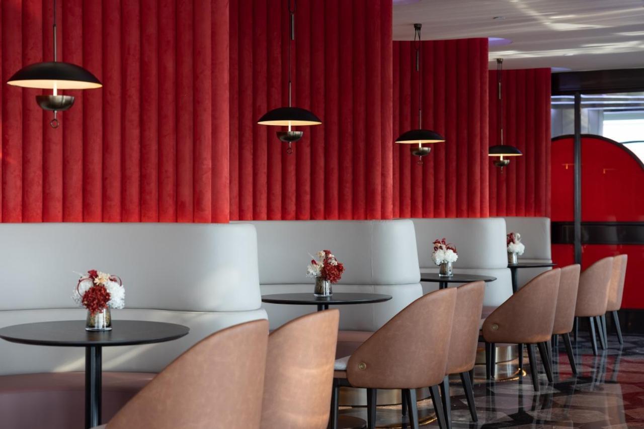 Hotel Radisson Red Guangzhou South Railway Station Zewnętrze zdjęcie