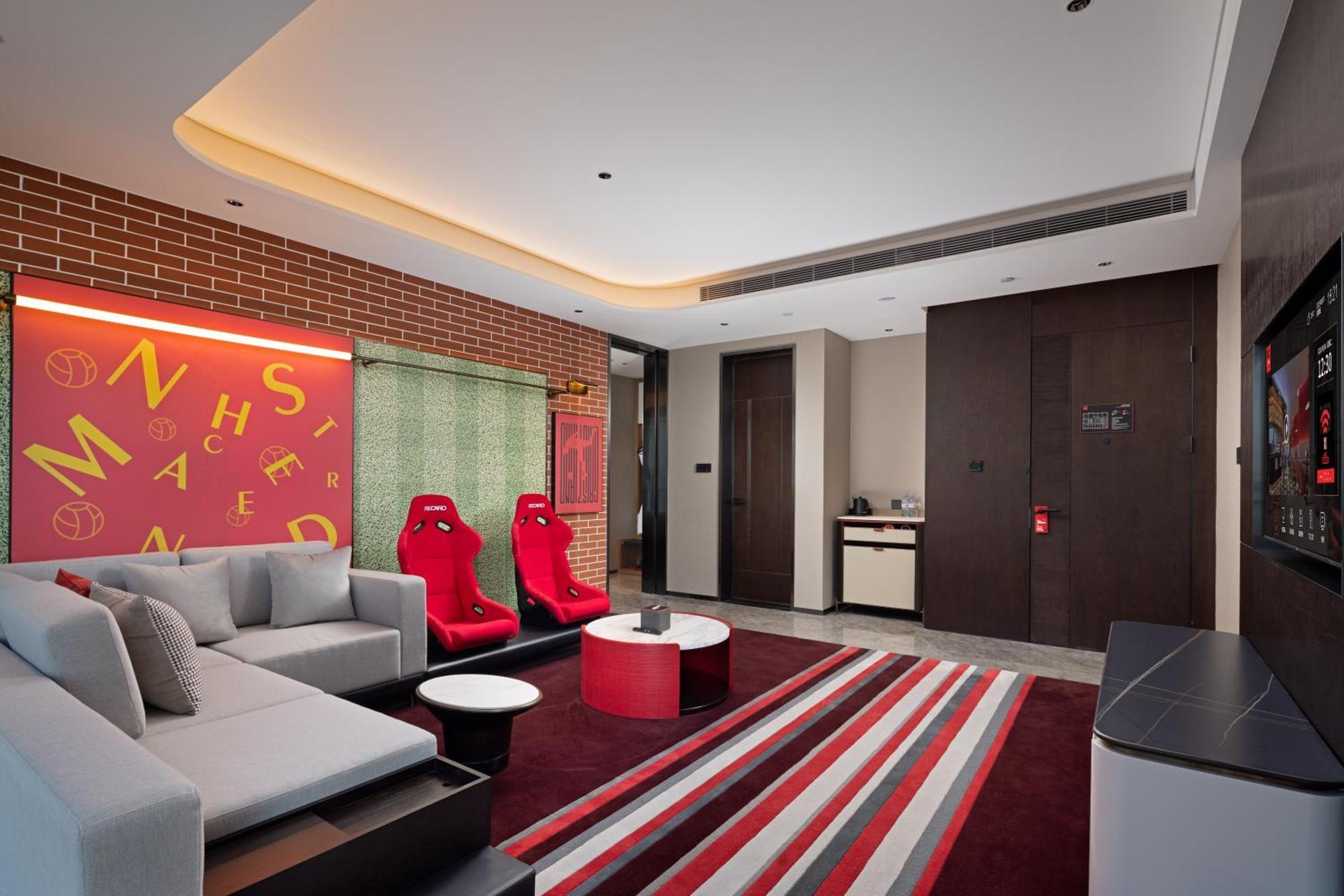 Hotel Radisson Red Guangzhou South Railway Station Zewnętrze zdjęcie